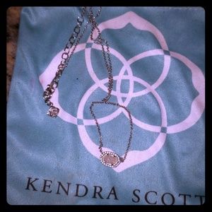 Kendra Scott Elisa Mother of Pearl Necklace